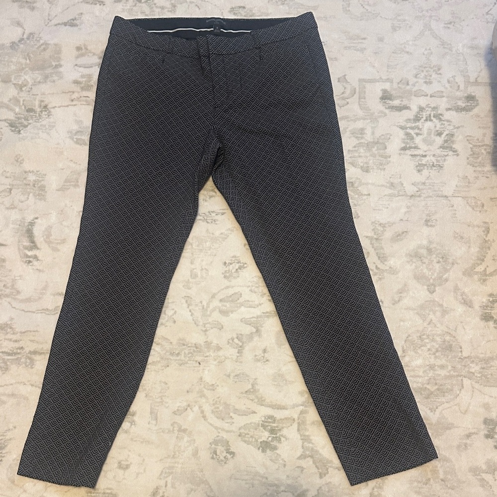 Banana Republic Women’s  Dark Gray Patterned Pants